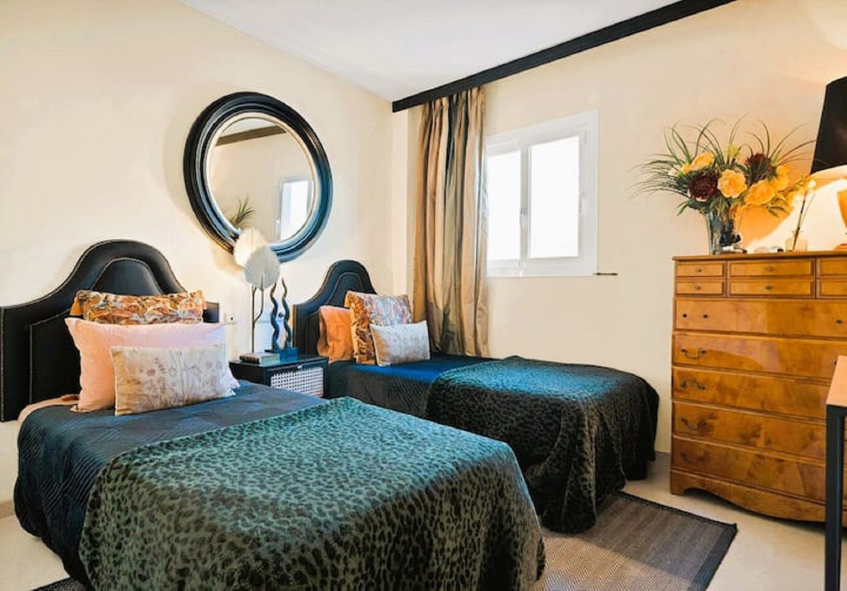 2 bedroom Apartments for sale in Elviria – R5070859 2 bedroom Apartments for sale in Elviria – R5070859