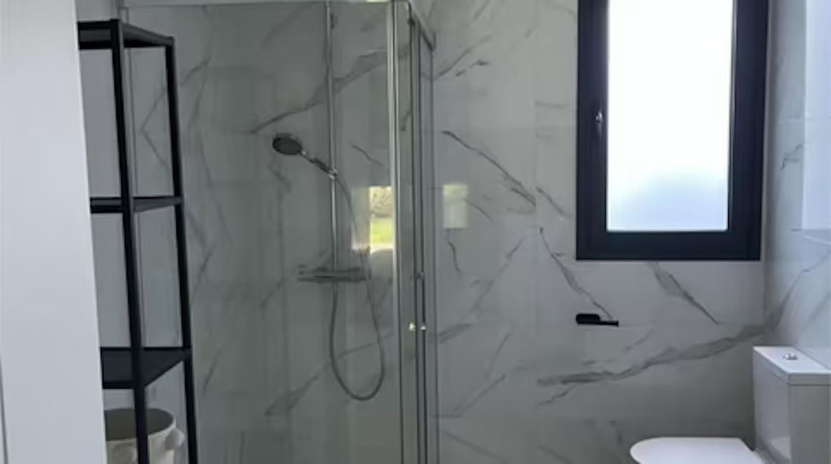 Apartamentos de 3 dormitorios en venta en Selwo – R5263948 Apartamentos de 3 dormitorios en venta en Selwo – R5263948