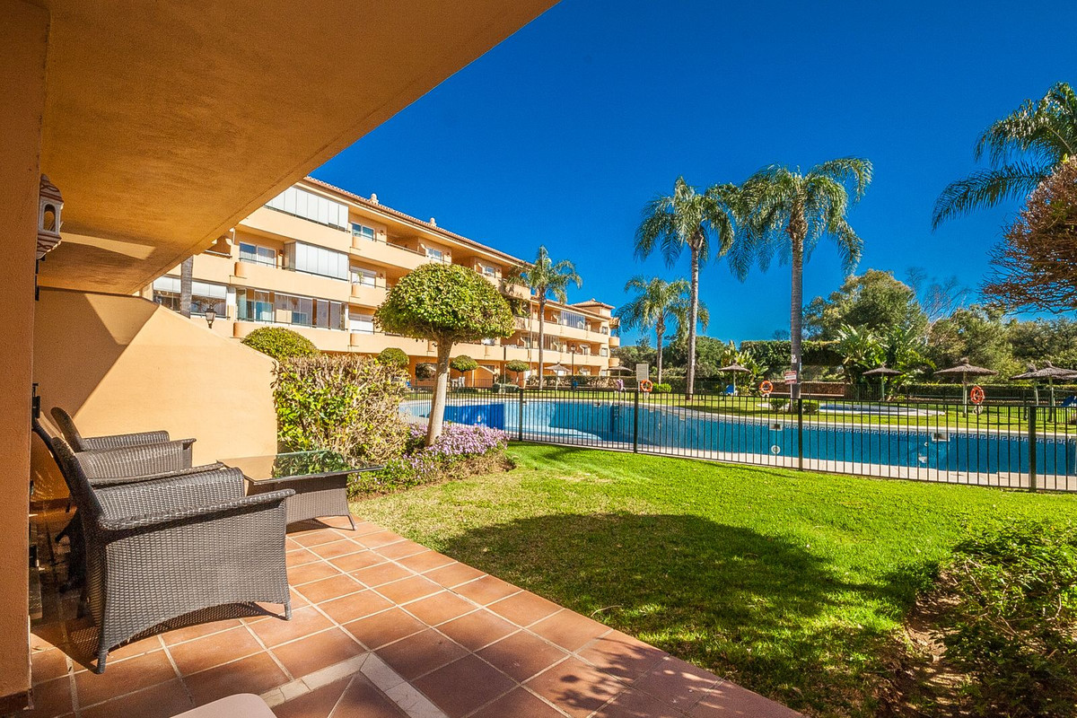 2 bedroom Apartments for sale in Elviria – R5308675 2 bedroom Apartments for sale in Elviria – R5308675
