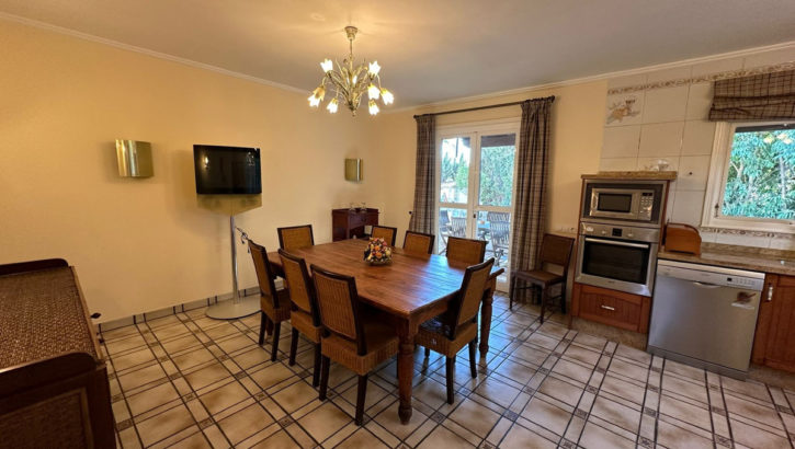 5 bedroom Villas for sale in Marbesa – R5304679 in 