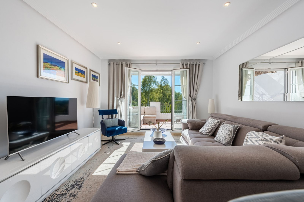 3 bedroom Penthouses for sale in Los Arqueros – R5315002