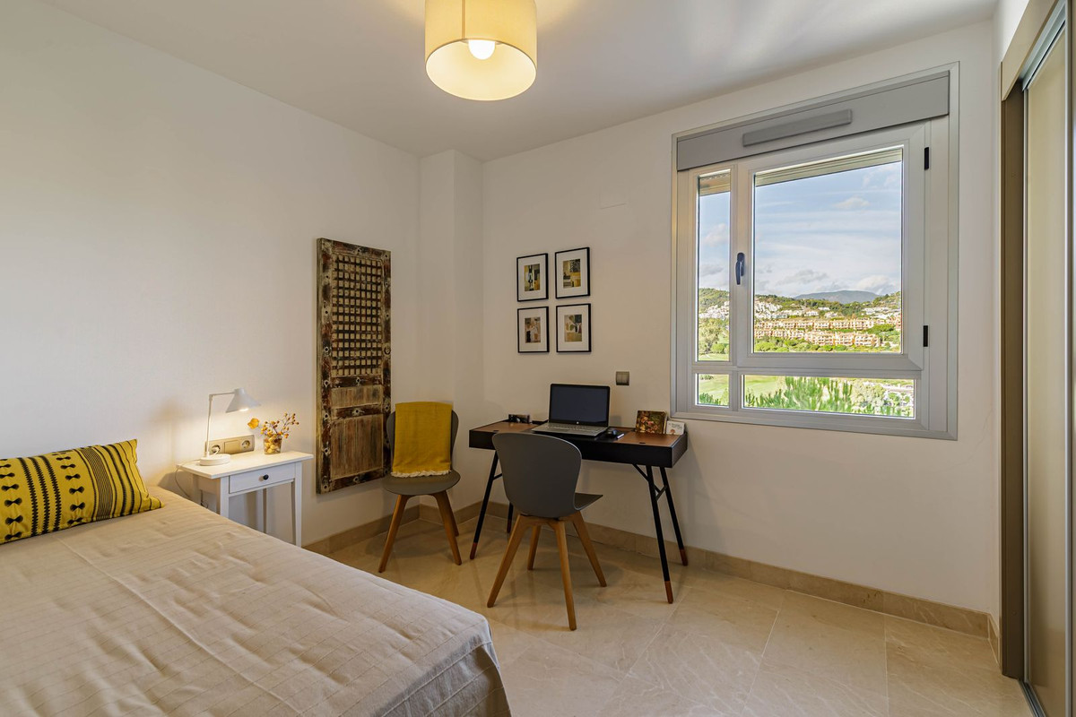 3 bedroom Apartments for sale in Los Arqueros – R5257060