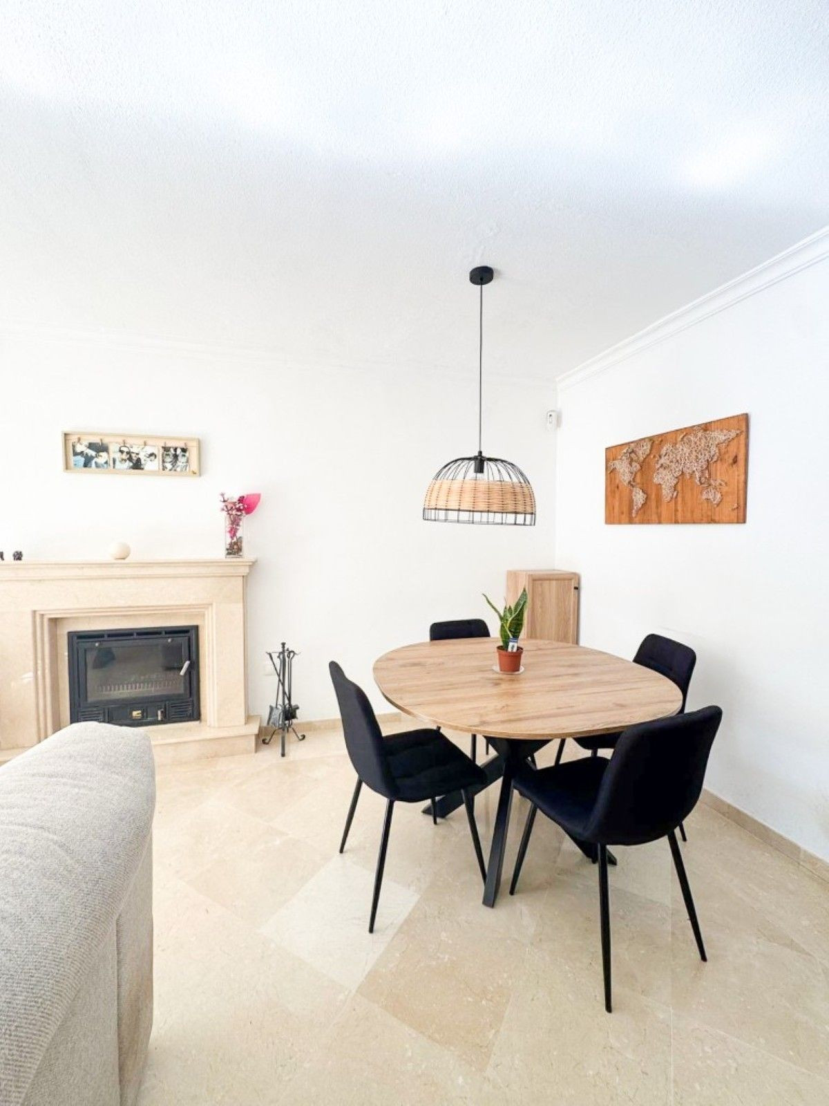 2 bedroom Townhouses for sale in Elviria – R5300257