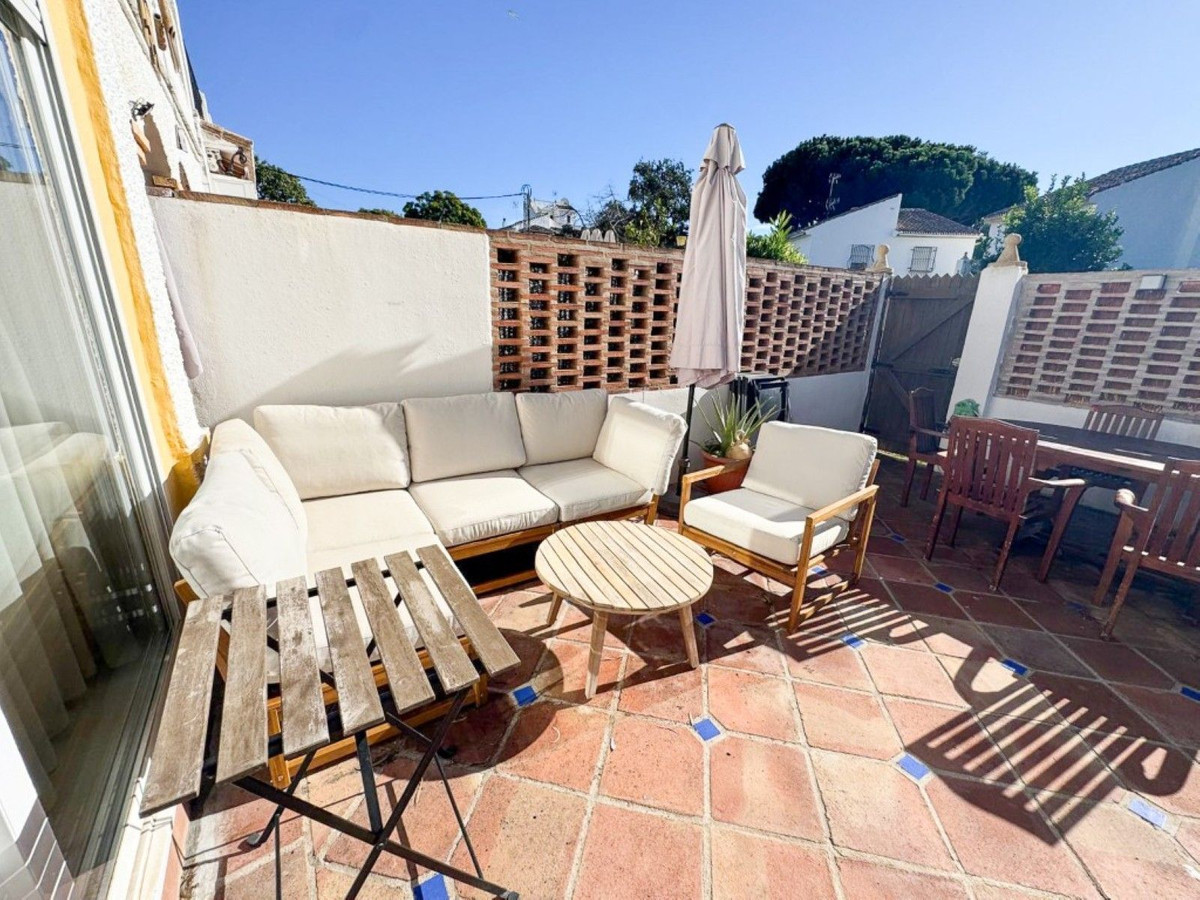 2 bedroom Townhouses for sale in Elviria – R5300257