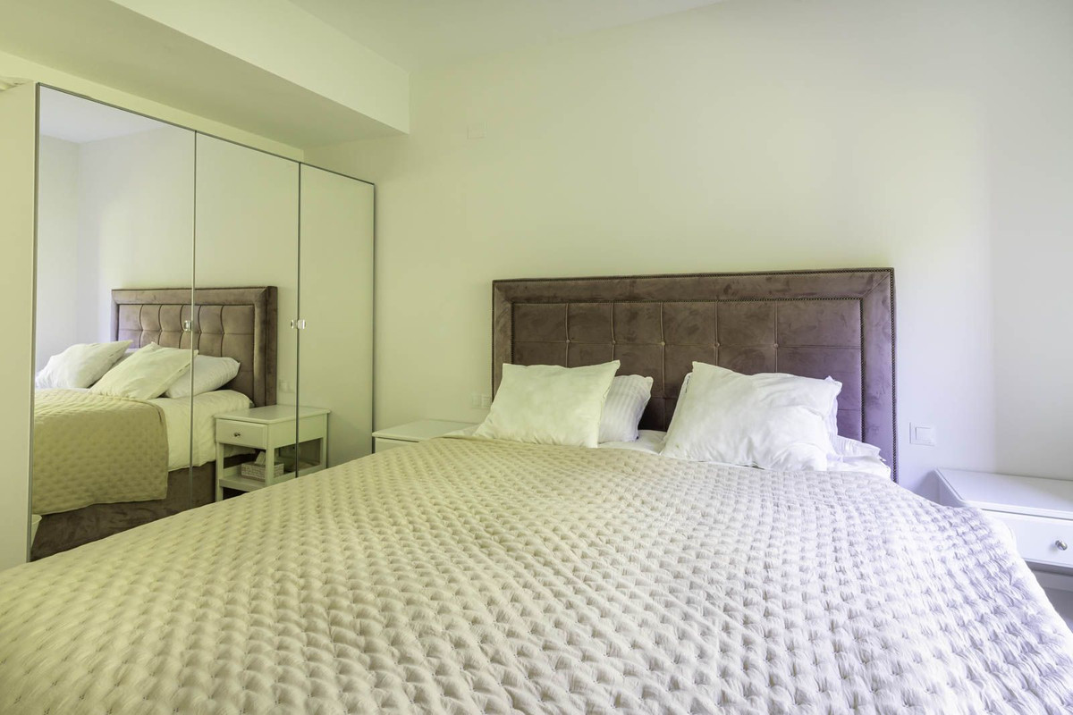 3 bedroom Apartments for sale in Los Flamingos – R5179399