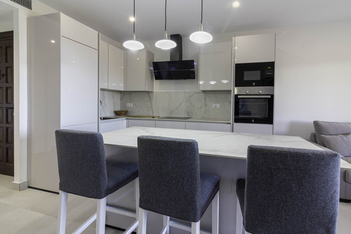 3 bedroom Apartments for sale in Los Flamingos – R5179399