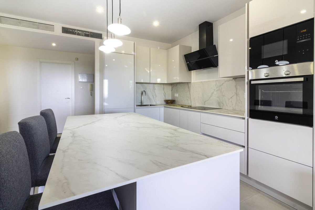 3 bedroom Apartments for sale in Los Flamingos – R5179399