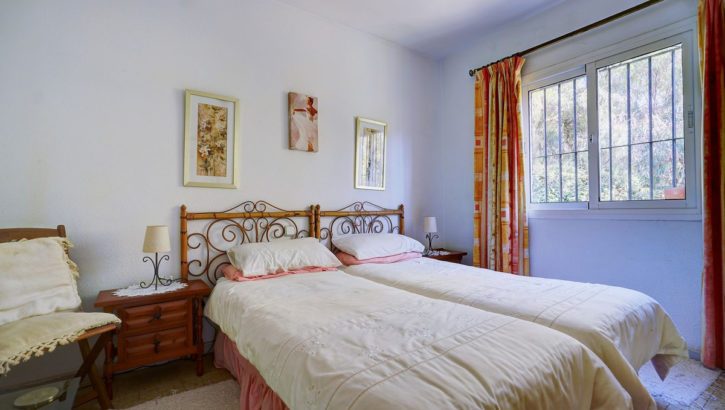 3 bedroom Villas for sale in Calahonda – R5283799 in 