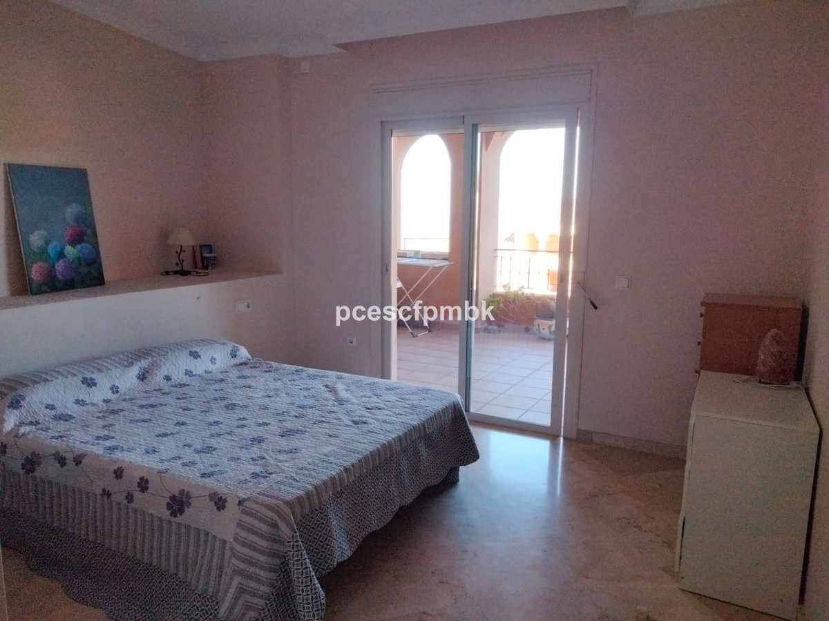 2 bedroom Apartments for sale in La Mairena – R5252959