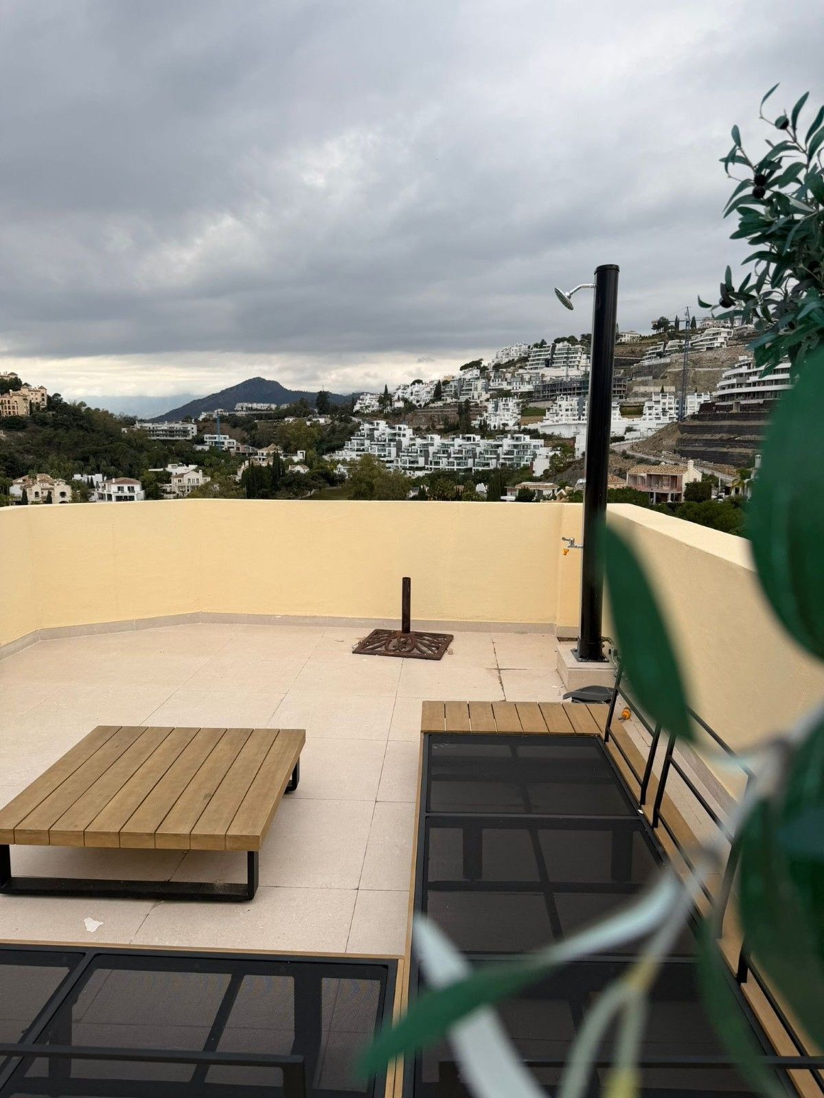 2 bedroom Penthouses for sale in La Quinta – R5296318