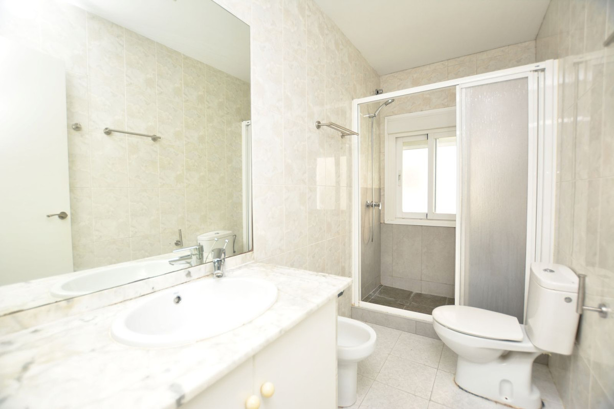 Apartamentos de 3 dormitorios en venta en Marbella – R5287930 Apartamentos de 3 dormitorios en venta en Marbella – R5287930