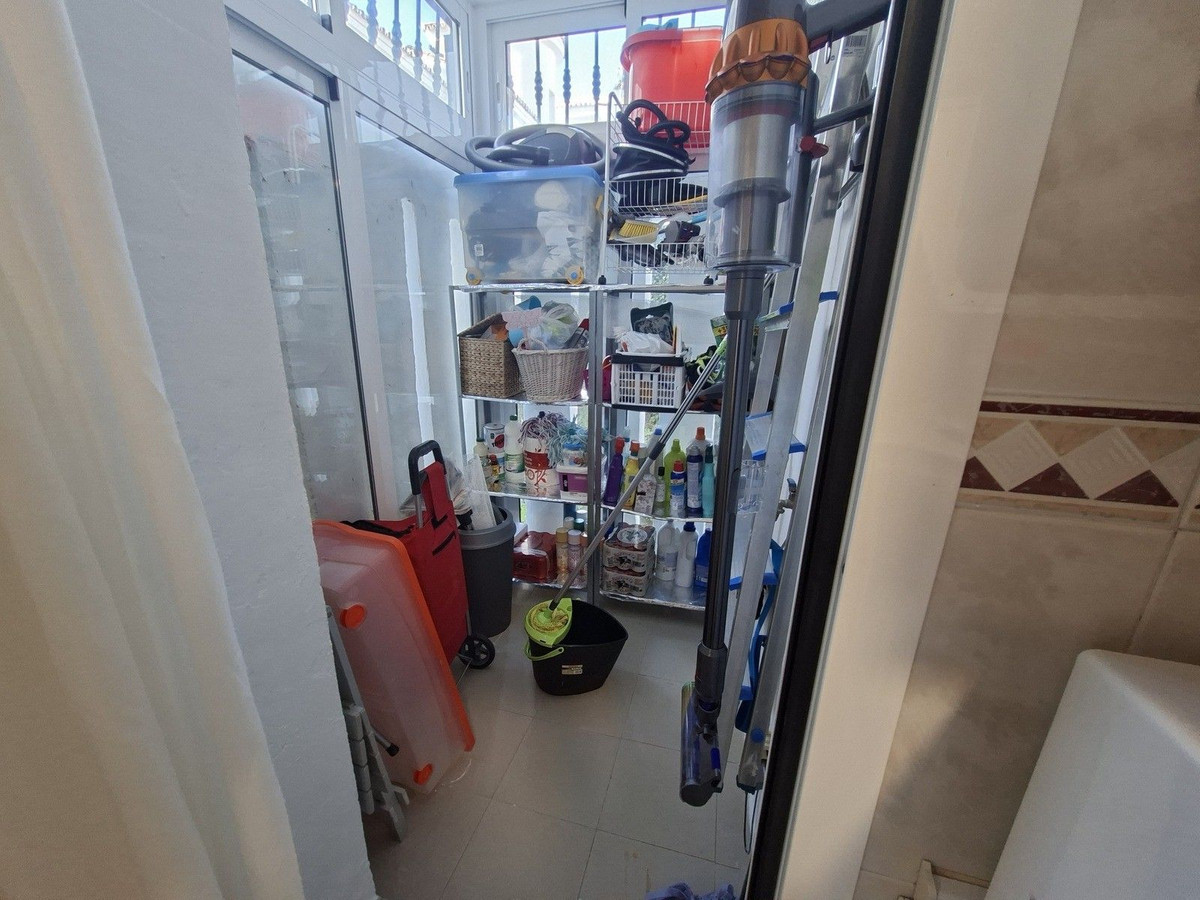 1 bedroom Apartments for sale in Marbella – R5293315