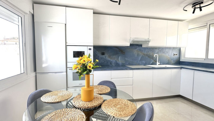 2 bedroom Apartments for sale in La Cala de Mijas – R5183143 in 