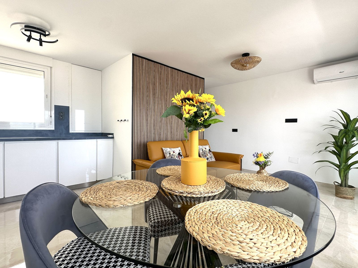 2 bedroom Apartments for sale in La Cala de Mijas – R5183143