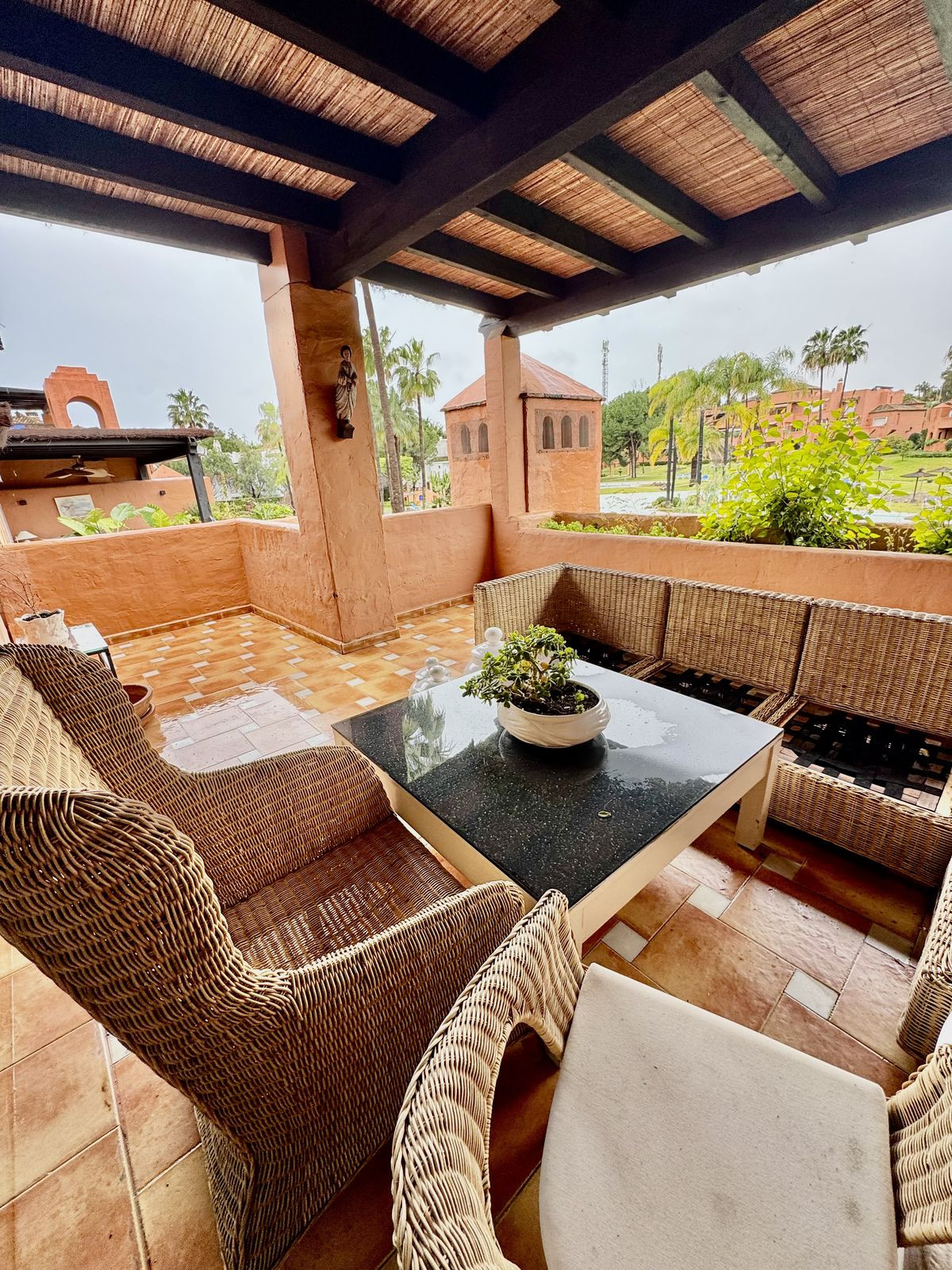 4 bedroom Apartments for sale in Guadalmina Baja – R5295298