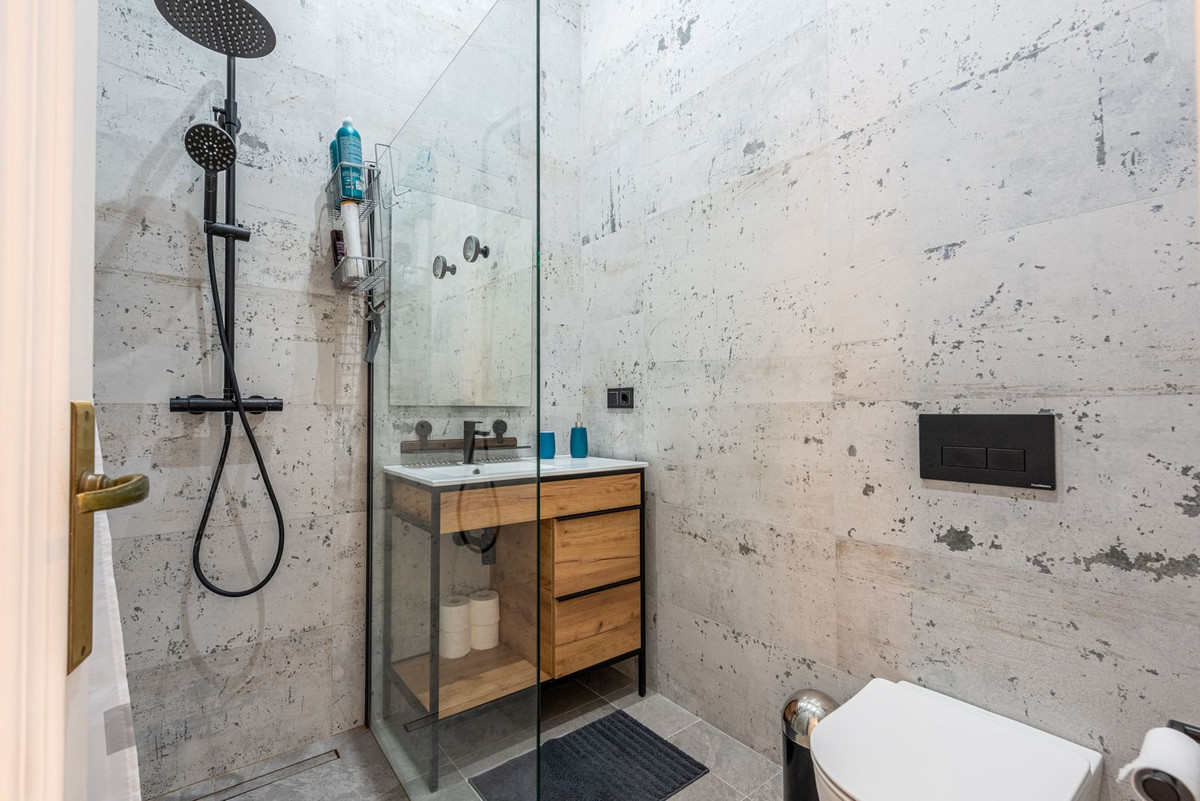 2 bedroom Penthouses for sale in Miraflores – R5286055