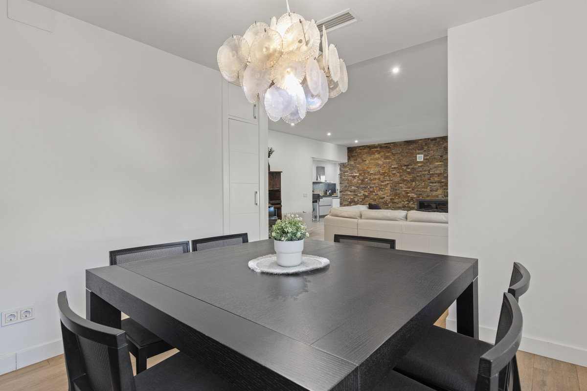 4 bedroom Villas for sale in Guadalmina Alta – R5227861