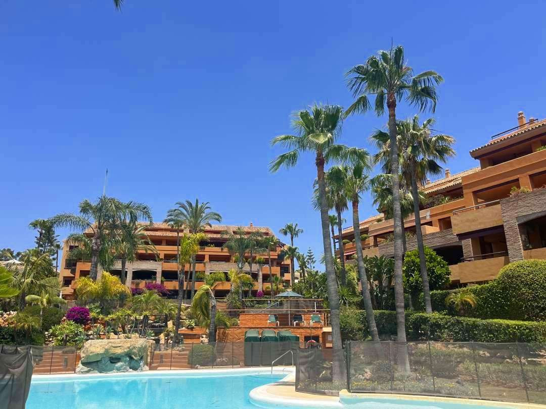 3 bedroom Penthouses for sale in Marbella – R5265130