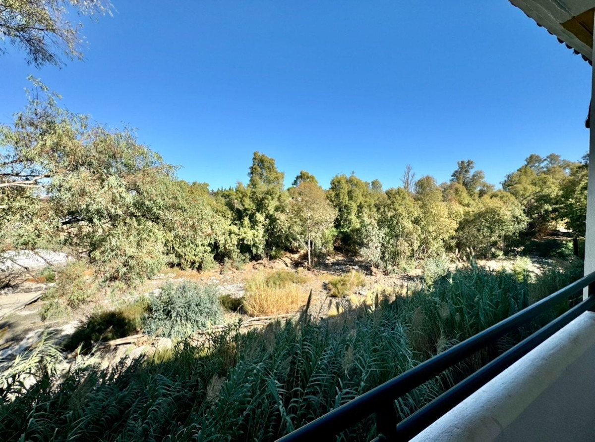 3 bedroom Apartments for sale in Guadalmina Baja – R5298337