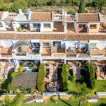 Adosados de 3 dormitorios en venta en Marbella – R5213557