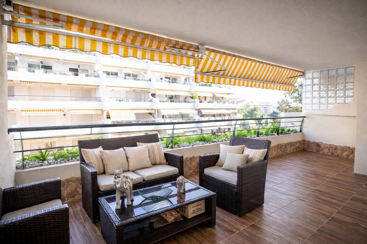 2 bedroom Apartments for sale in Guadalmina Alta – R5264044