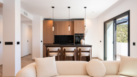 Aticos de 3 dormitorios en venta en La Quinta – R5005858