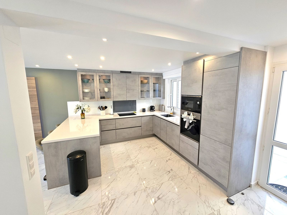 4 bedroom Townhouses for sale in La Cala de Mijas – R5297992