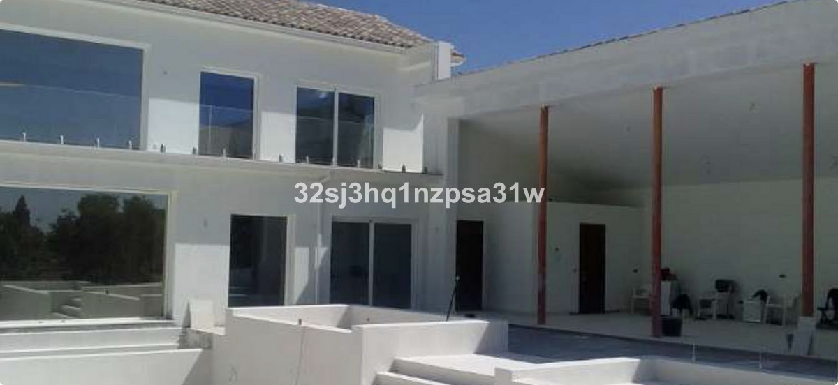 6 bedroom Villas for sale in Guadalmina Alta – R5298364