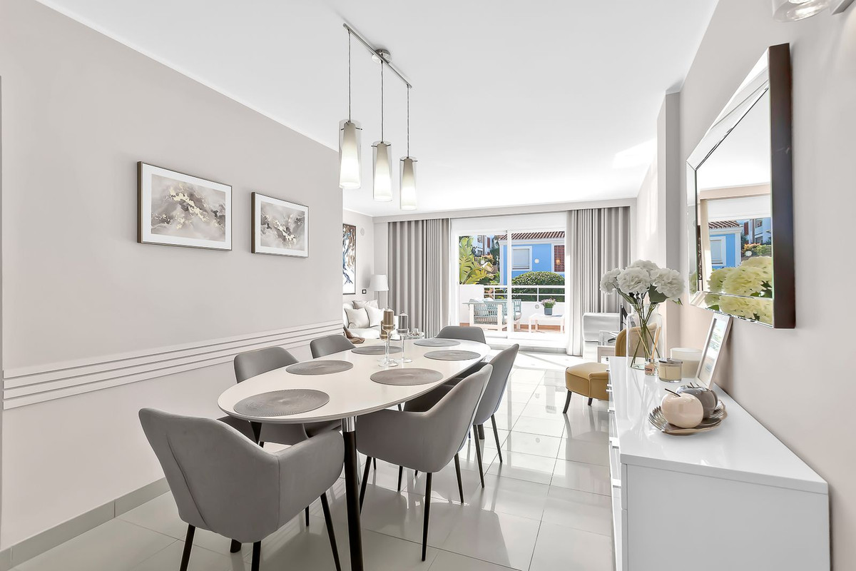 3 bedroom Apartments for sale in Nueva Milla de Oro – R5299675