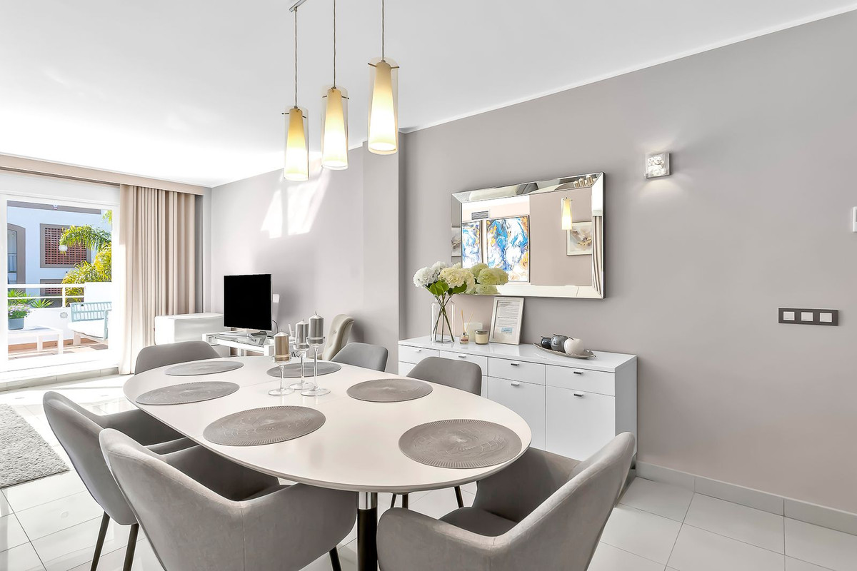 3 bedroom Apartments for sale in Nueva Milla de Oro – R5299675