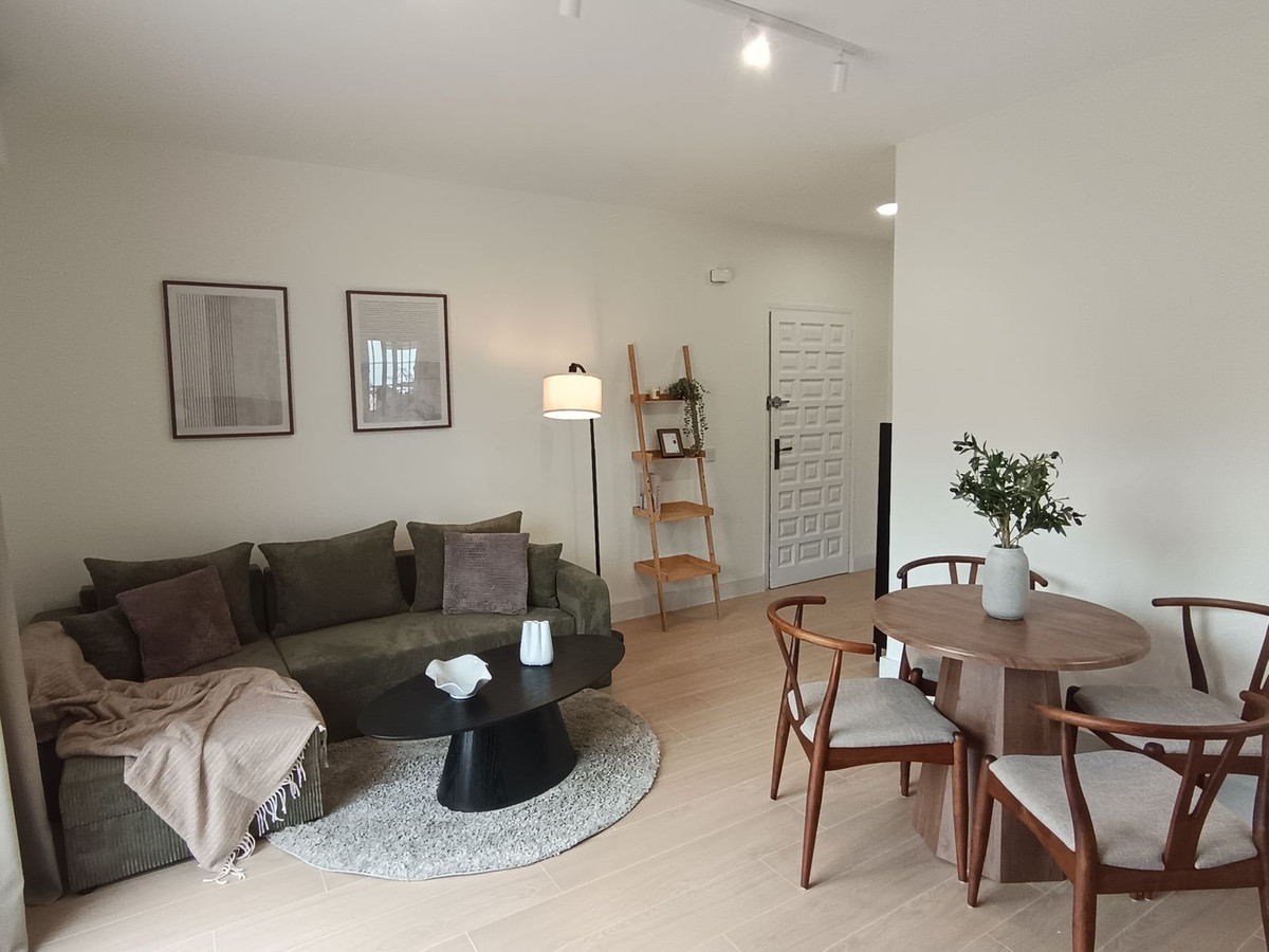 1 bedroom Penthouses for sale in Nueva Milla de Oro – R5156146