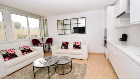 2 bedroom Apartments for sale in La Cala de Mijas – R5256259