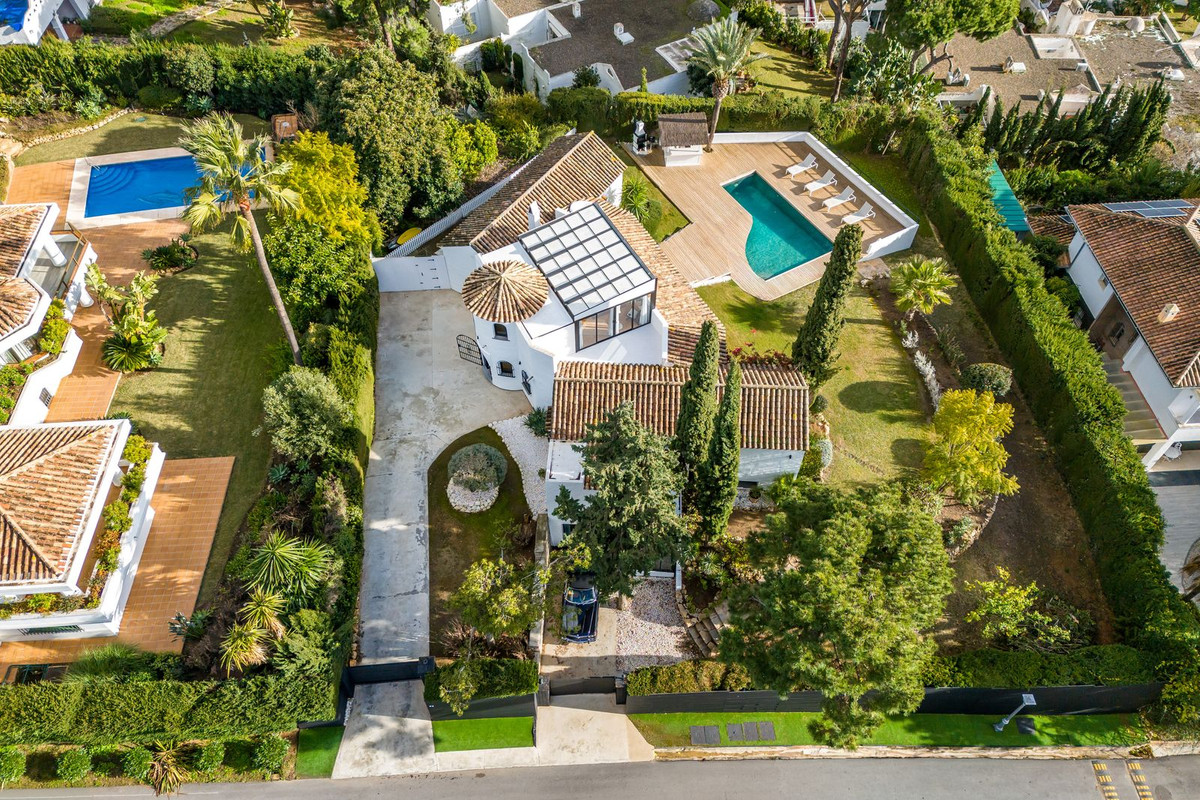 5 bedroom Villas for sale in Marbella – R5289592 5 bedroom Villas for sale in Marbella – R5289592