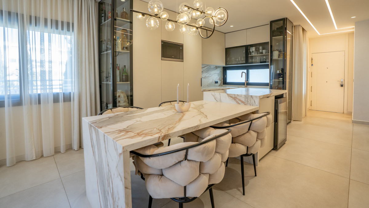 2 bedroom Penthouses for sale in Mijas – R5257144