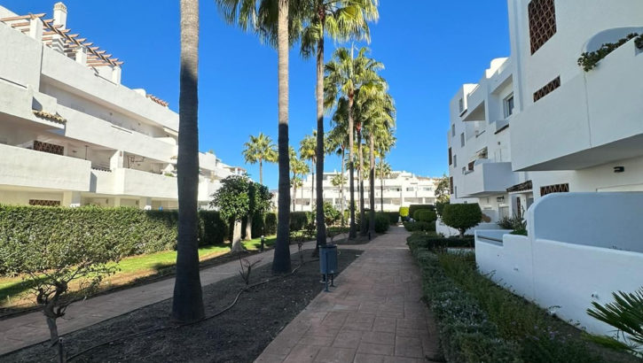 Apartamentos de 3 dormitorios en venta en Selwo – R5298862 en 