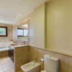 5 bedroom Villas for sale in Los Arqueros – R5257678