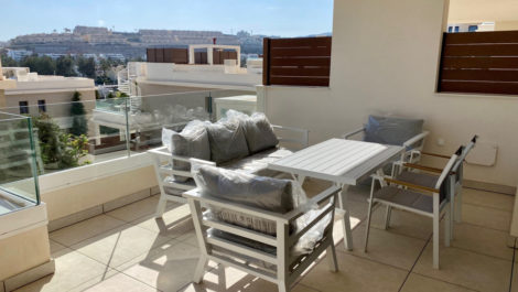 2 bedroom Apartments for sale in La Cala de Mijas – R4018459