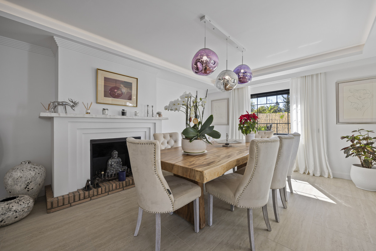 5 bedroom Villas for sale in Guadalmina Alta – R5264038