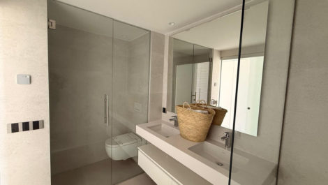 Apartamentos de 3 dormitorios en venta en Nueva Milla de Oro – R5288572