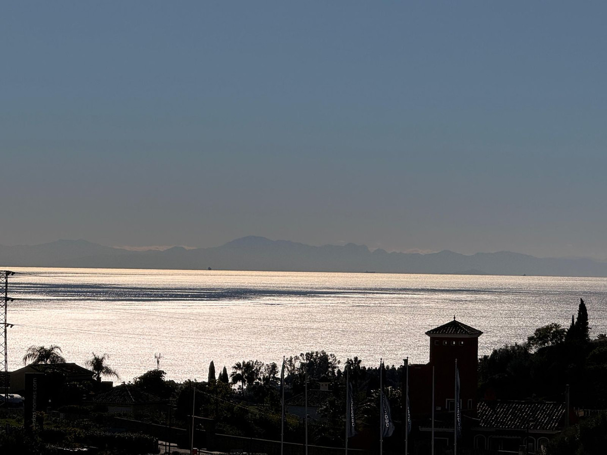 3 bedroom Apartments for sale in Nueva Milla de Oro – R5288572 3 bedroom Apartments for sale in Nueva Milla de Oro – R5288572