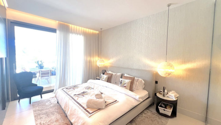 5 bedroom Apartments for sale in Milla de Oro – R5124055 5 bedroom Apartments for sale in Milla de Oro – R5124055 in