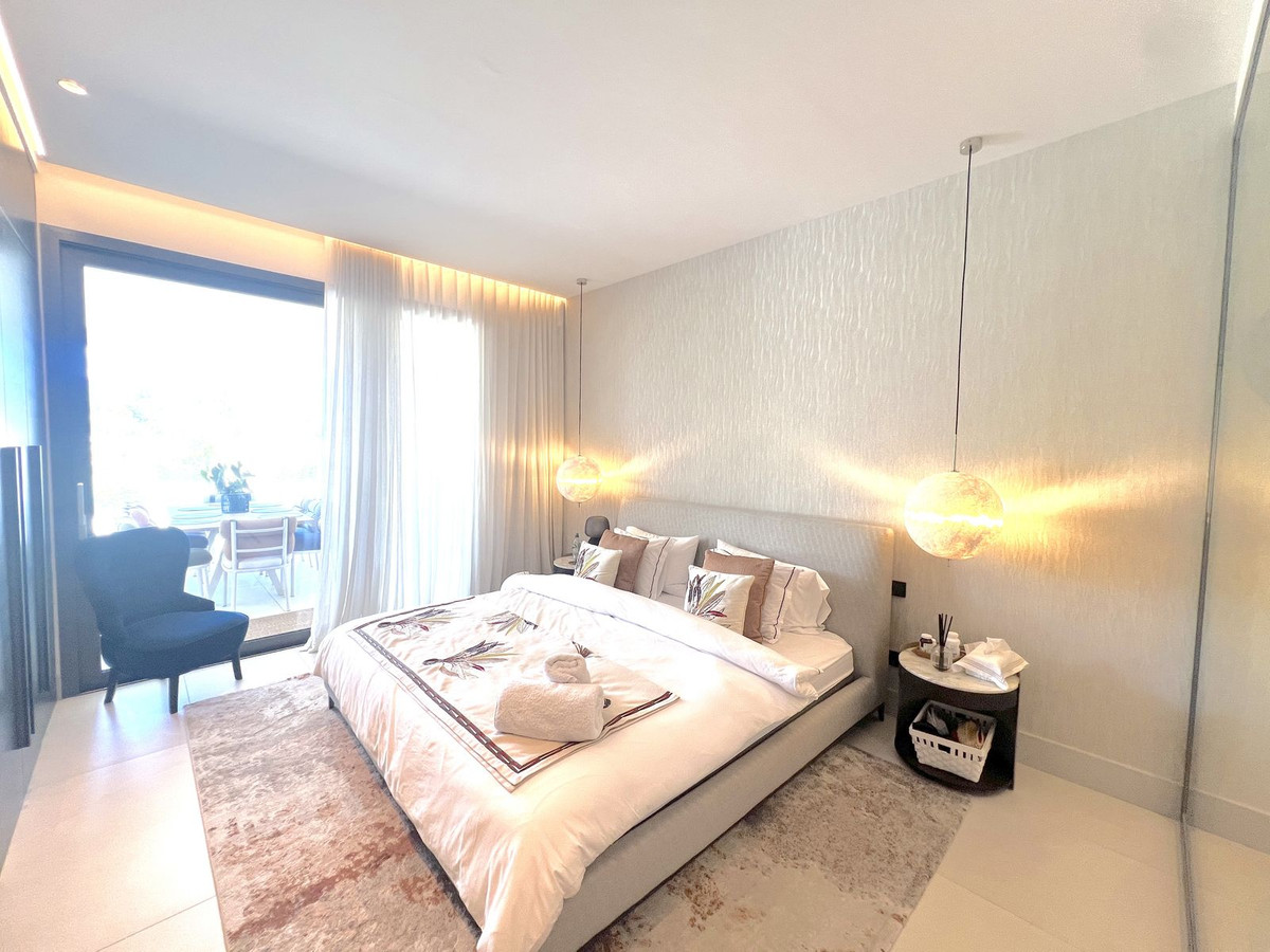 5 bedroom Apartments for sale in Milla de Oro – R5124055 5 bedroom Apartments for sale in Milla de Oro – R5124055