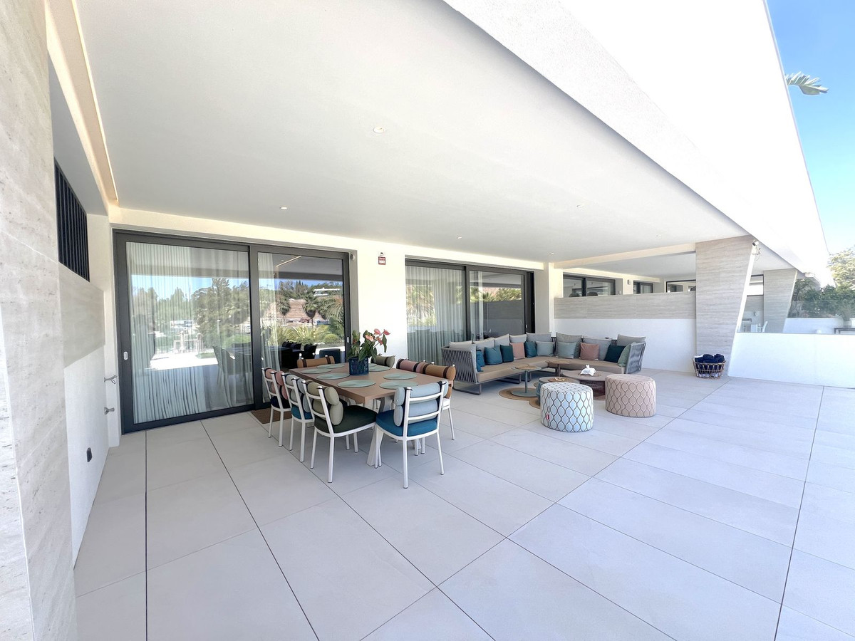 5 bedroom Apartments for sale in Milla de Oro – R5124055 5 bedroom Apartments for sale in Milla de Oro – R5124055