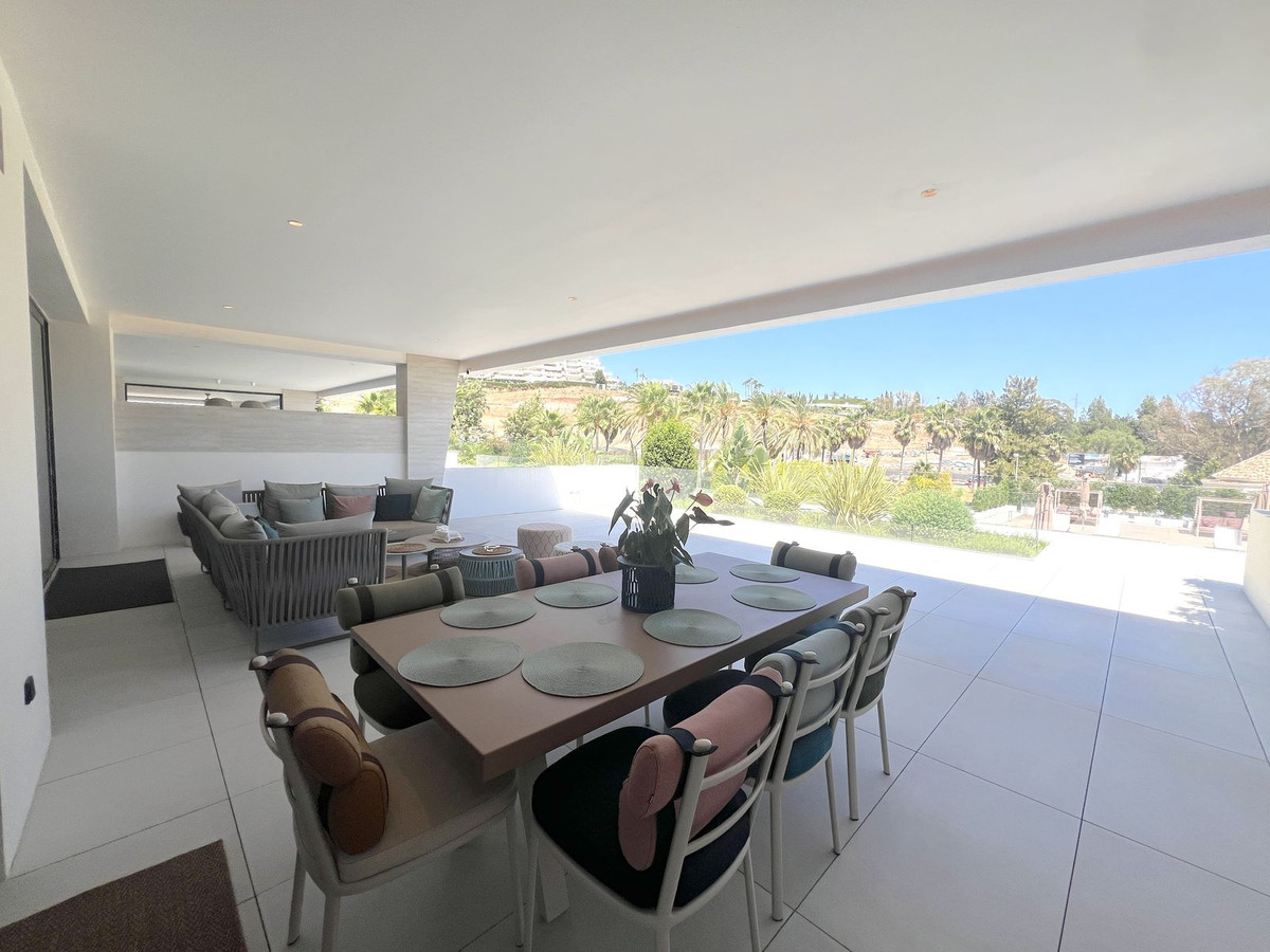 5 bedroom Apartments for sale in Milla de Oro – R5124055 5 bedroom Apartments for sale in Milla de Oro – R5124055