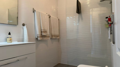 Adosados de 3 dormitorios en venta en Calahonda – R5296189