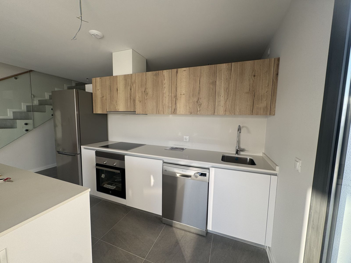 4 bedroom Townhouses for sale in Riviera del Sol – R5177182