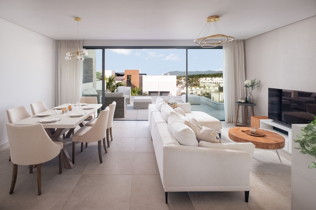 3 bedroom Penthouses for sale in Cabopino – R5287744 3 bedroom Penthouses for sale in Cabopino – R5287744