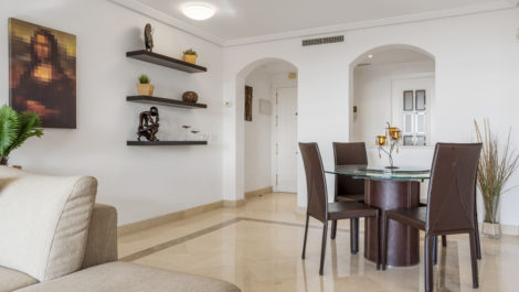 Apartamentos de 2 dormitorios en venta en Los Arqueros – R5298283