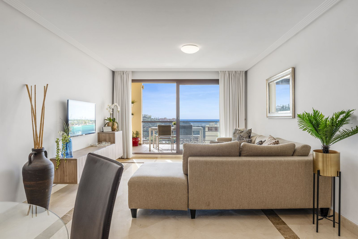 2 bedroom Apartments for sale in Los Arqueros – R5298283