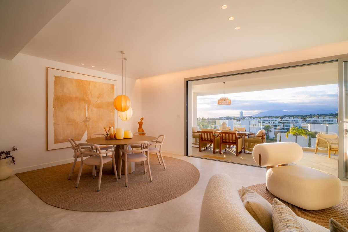 3 bedroom Apartments for sale in Marbella – R5263690